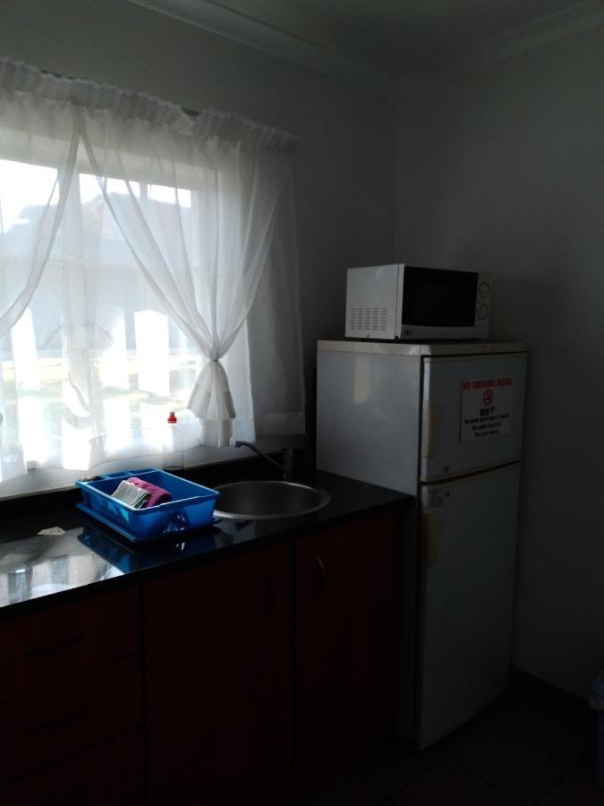 Anna Boeremeisie Guesthouse Бенони Экстерьер фото